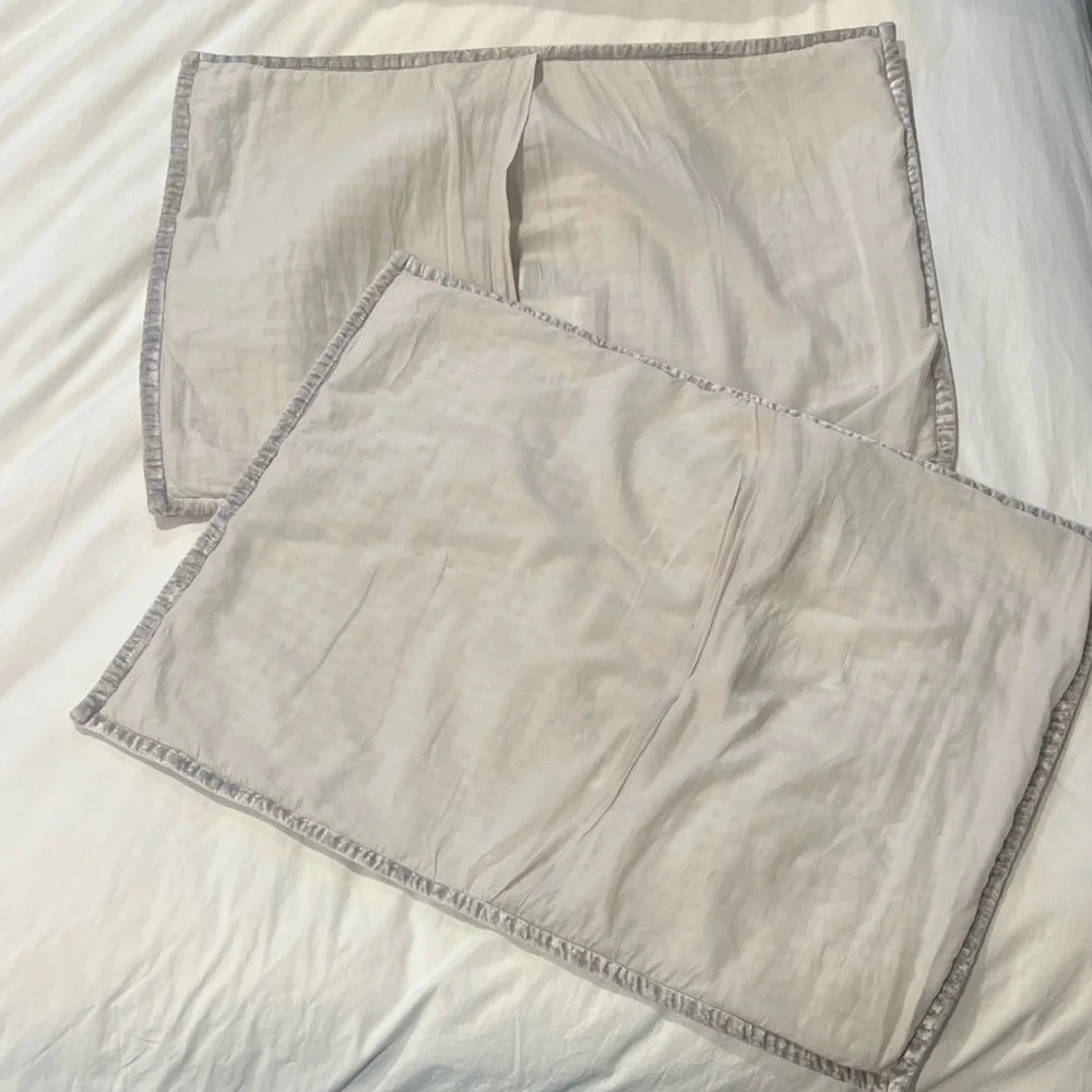 RH Teen Standard Shams